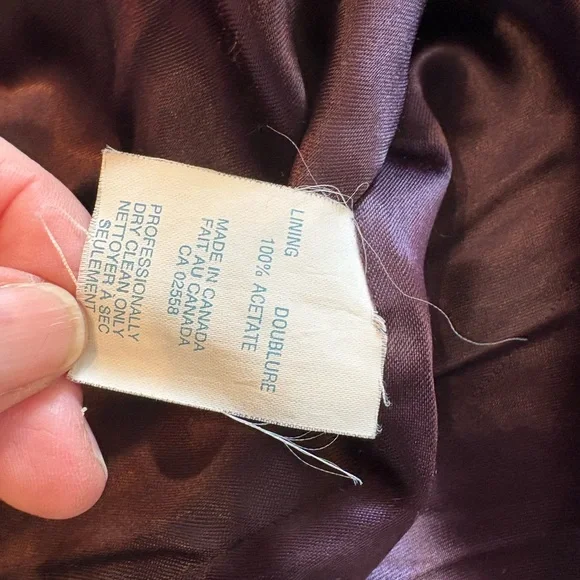 Vintage Danier 100% Leather Zip Biker Jkt, Lined, adjustable straps, Navy, M - Picture 11 of 16